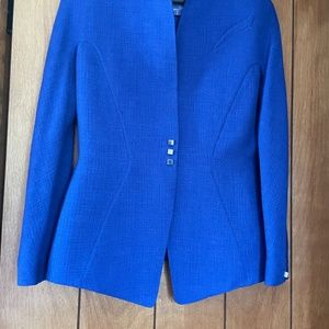 Thierry Mugler executive skirt suite; Size 40(XS-S); bright blue